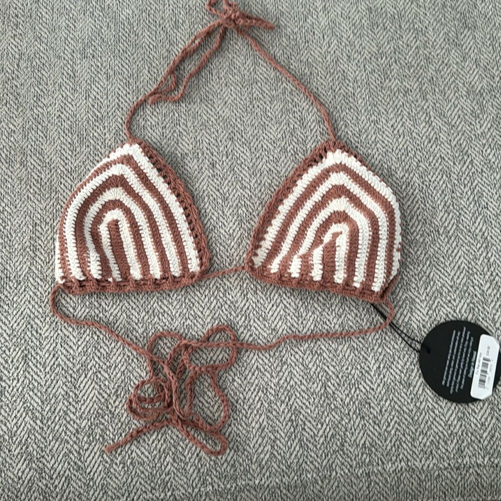Mila fiji top